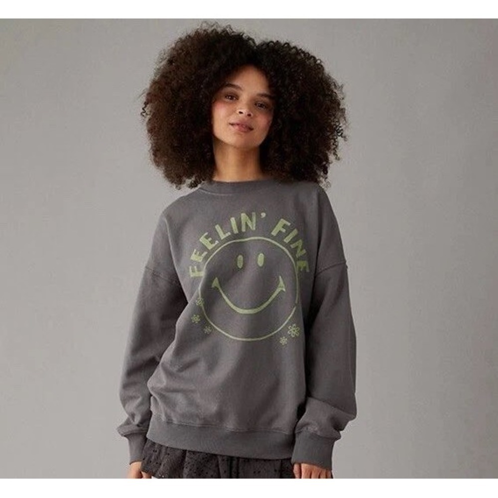 American Eagle Smiley Face "Feelin Fine" Graphic Sweatshirt Charcoal Gray XS